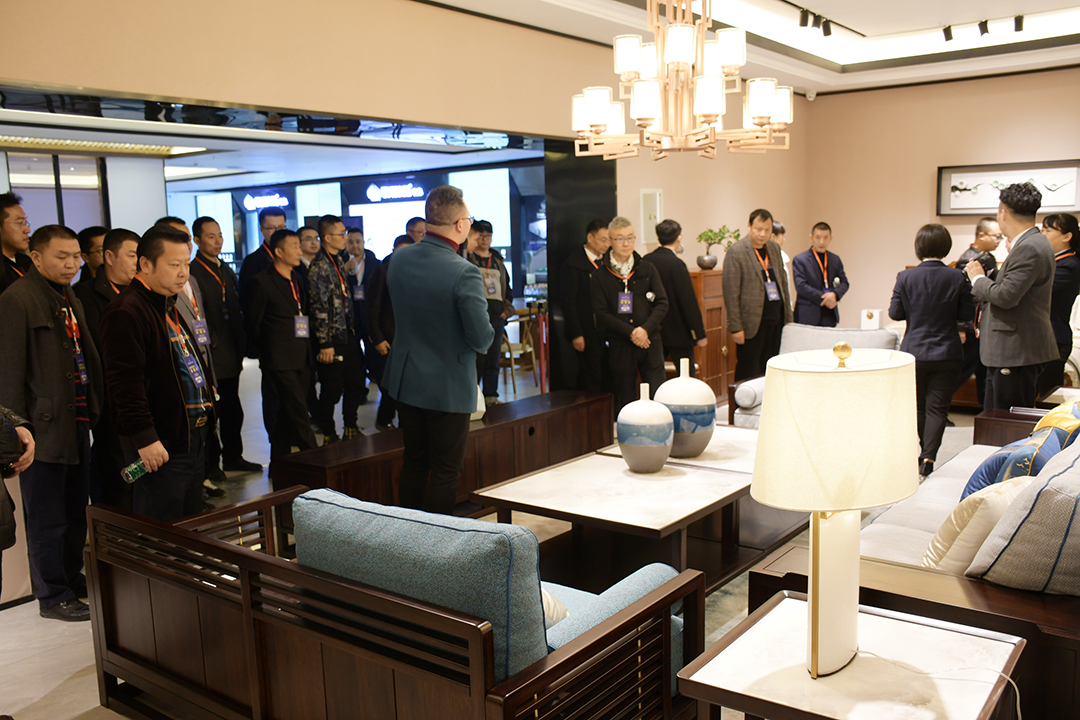 1573810979347395.jpg 328.jpg