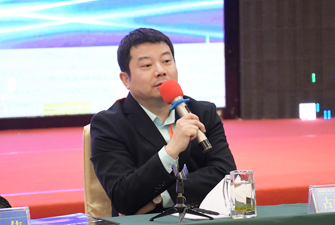 1573811055732142.jpg 587.jpg