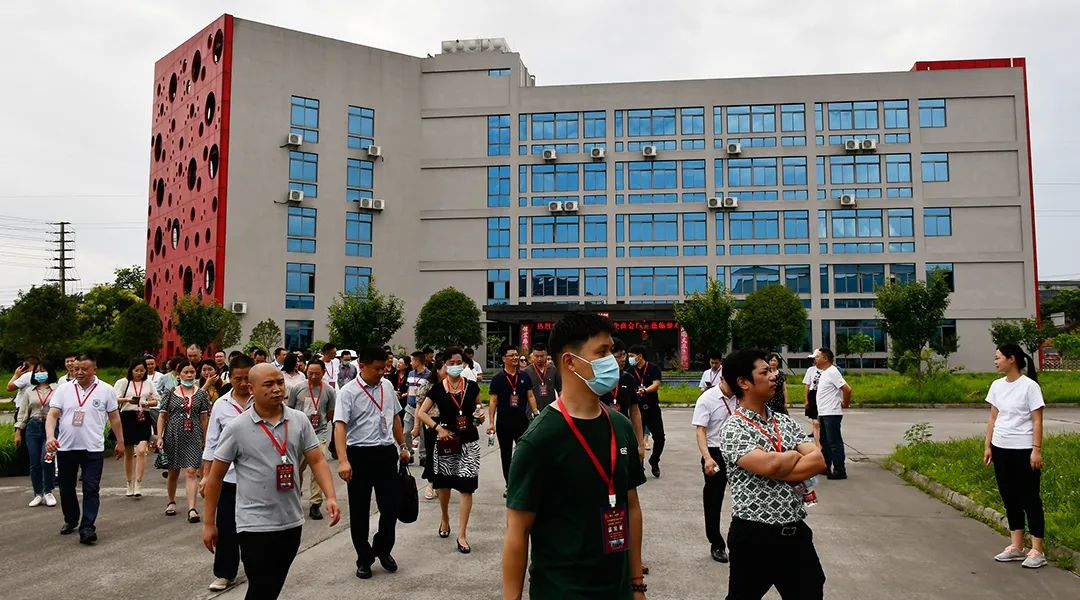 1656493262120794.jpg 11.jpg