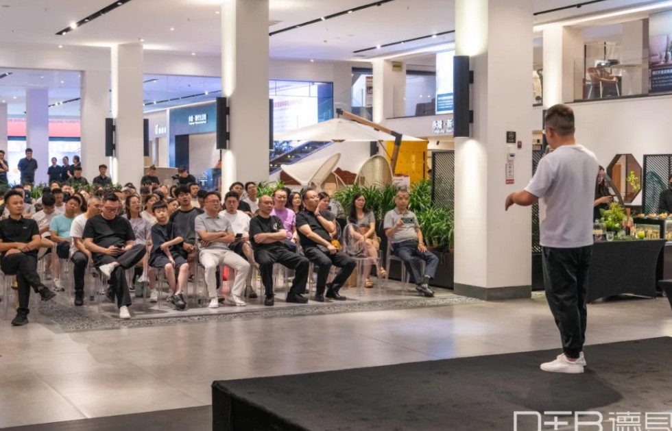 1759215173659332.jpg 00.jpg